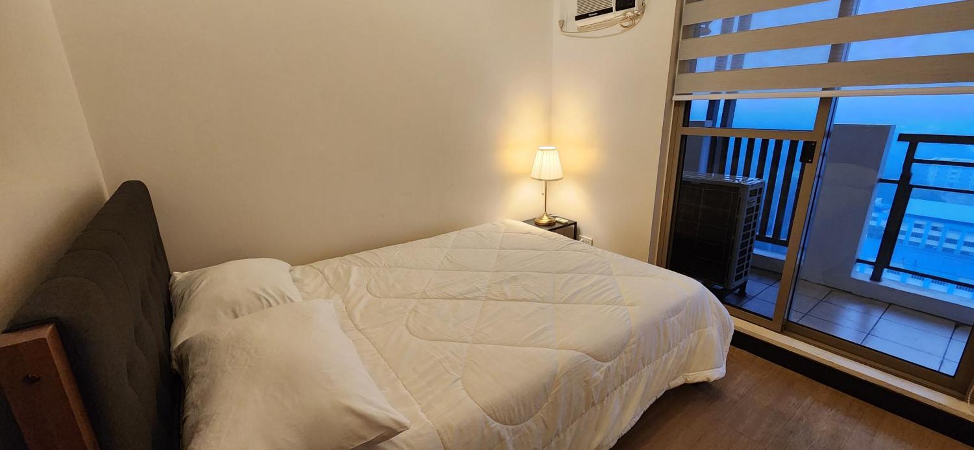 Casa Antonio At Fairway Terraces Family Penthouse 2Br Wi-Fi Nr Golf, Airport, Fort Bgc Manila Exterior foto